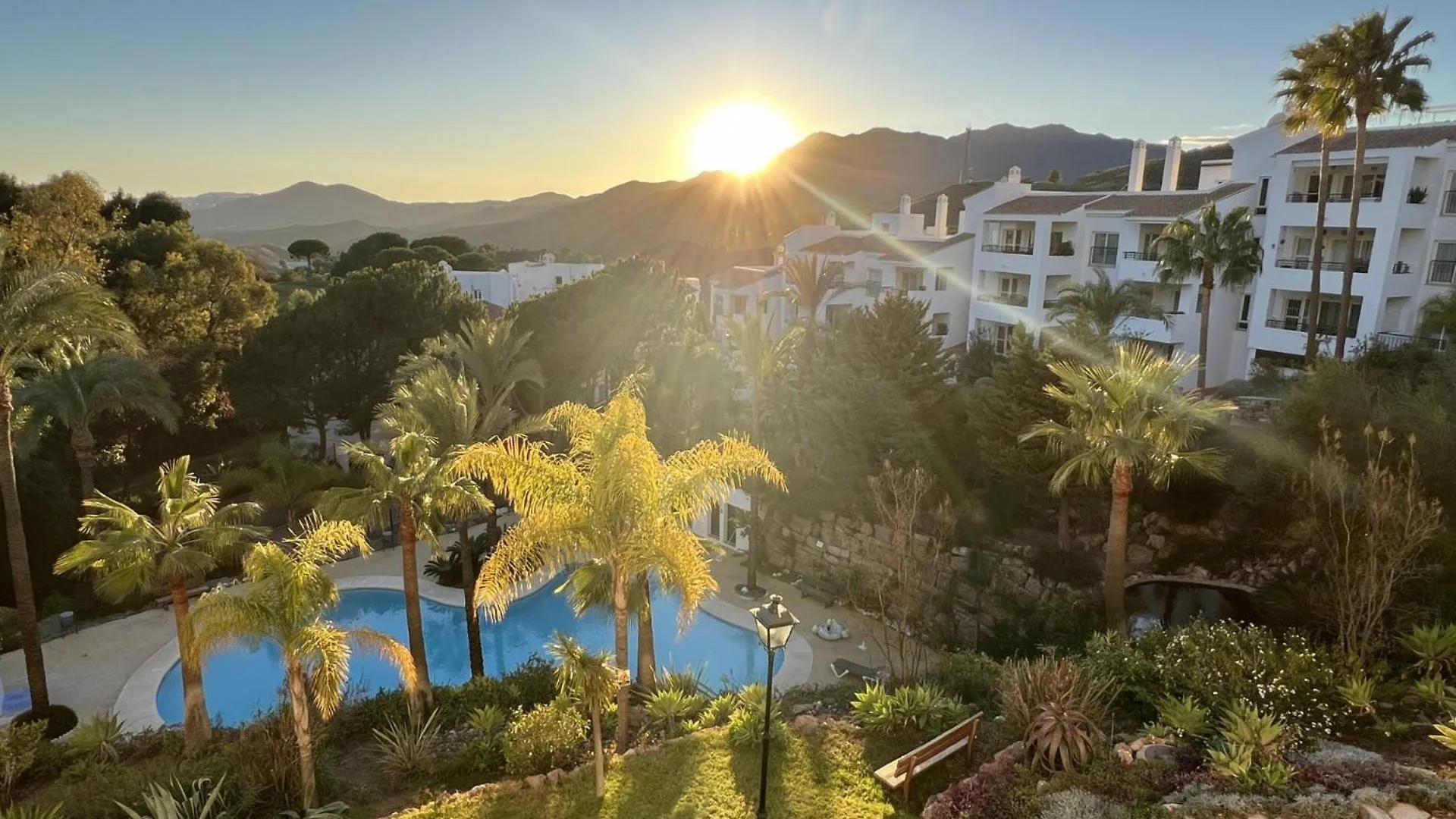 Casa Mila - Luxury 2Br Apartment With Swimming Pool Alhaurin el Grande 0*,  Spain
